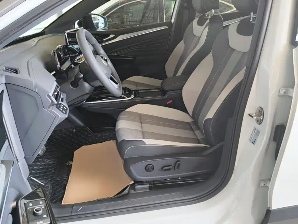 Volkswagen ID.4 Crozz — миниатюра 15