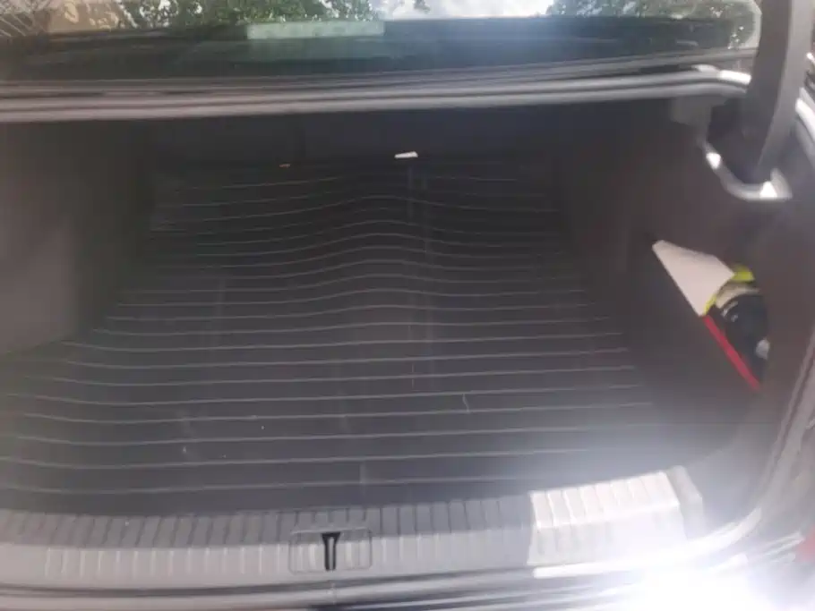 Volkswagen Passat 2025 380TSI