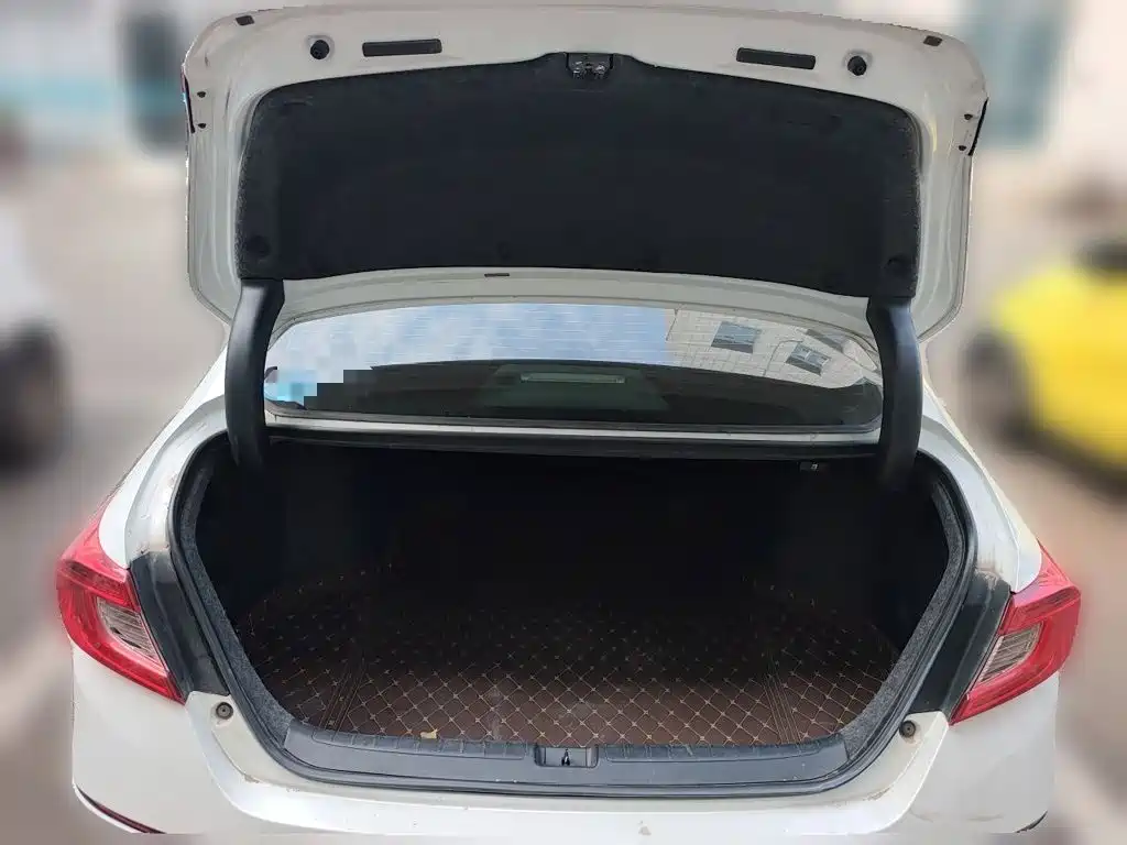 Honda Accord — миниатюра 20