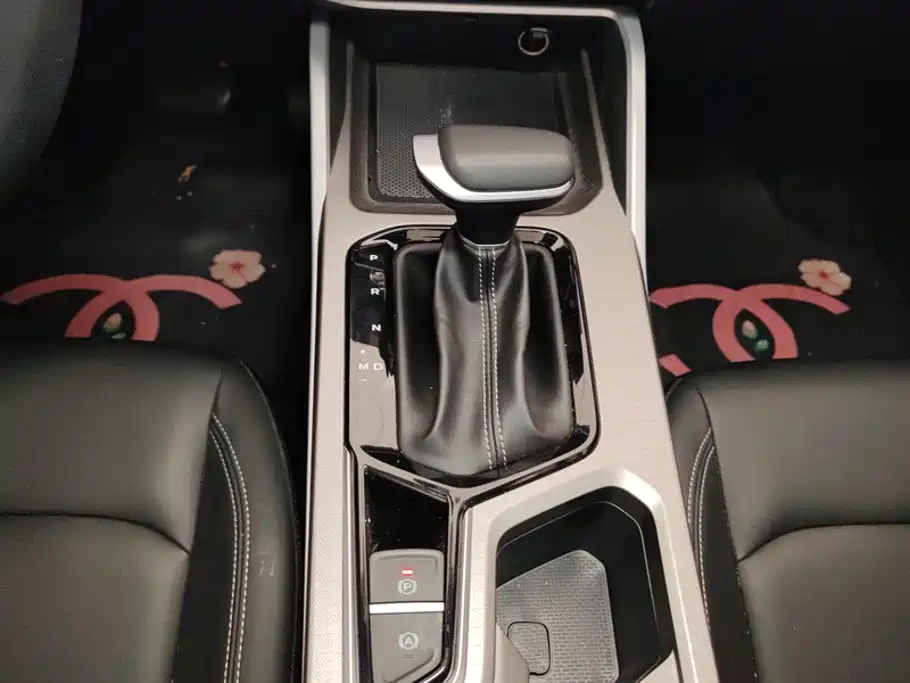 Geely Emgrand — миниатюра 16