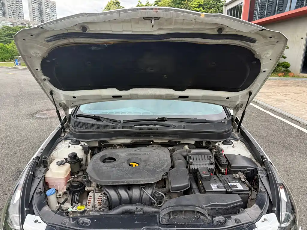 Hyundai Sonata — миниатюра 21