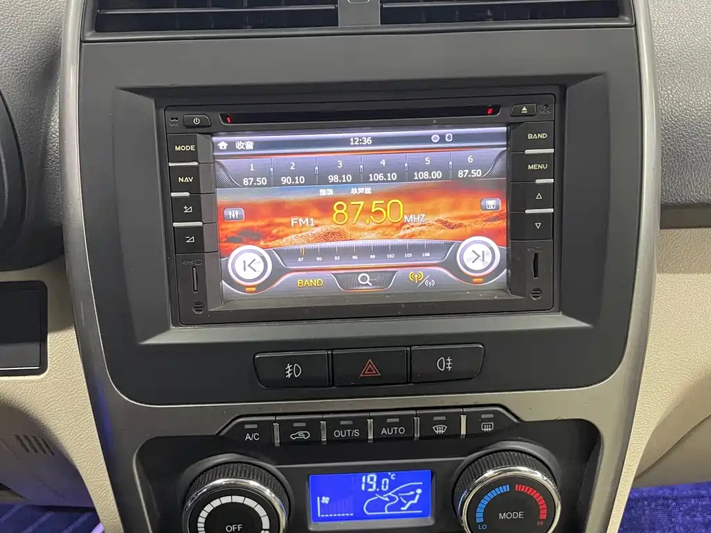 Chery Tiggo 3 — миниатюра 18
