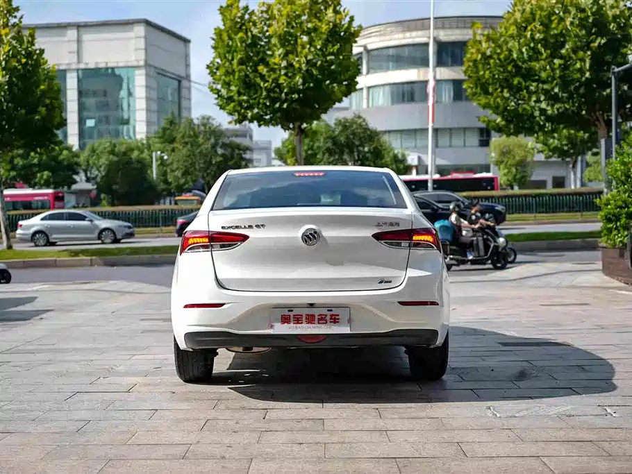 Buick Excelle — миниатюра 15