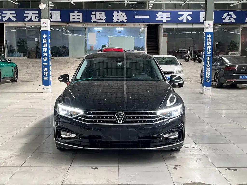 Volkswagen Magotan 2023 200 330TSI DSG Luxury