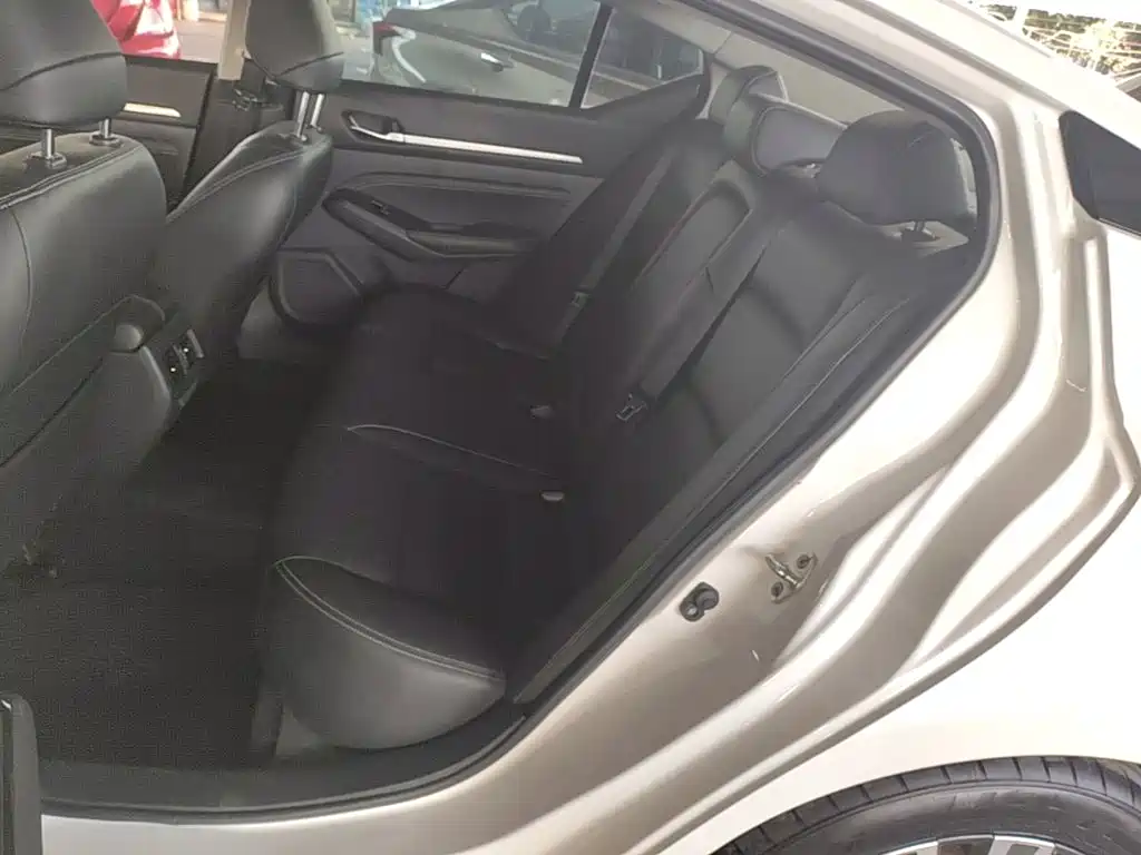 Nissan Teana — миниатюра 13