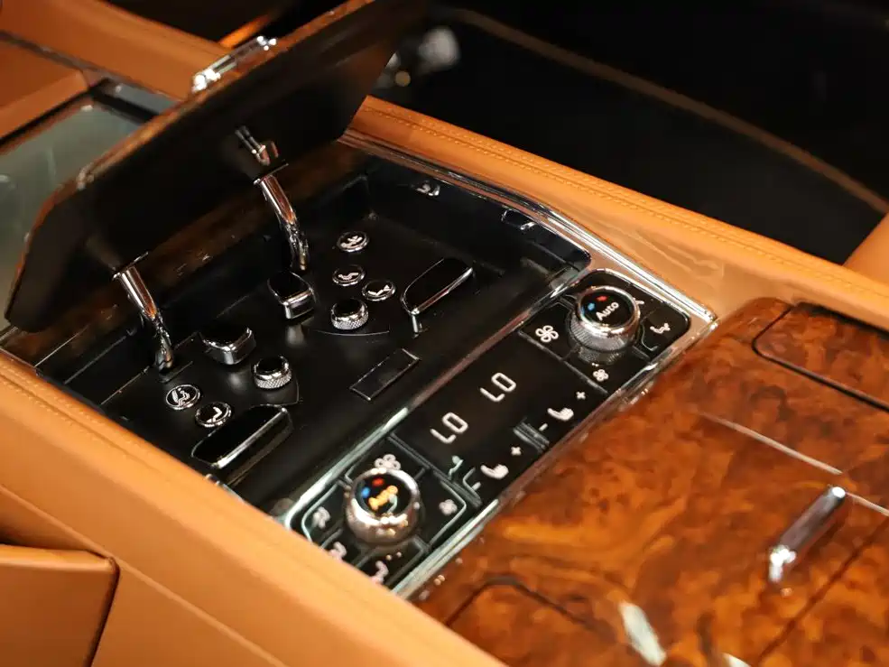 Bentley Mulsanne — миниатюра 19