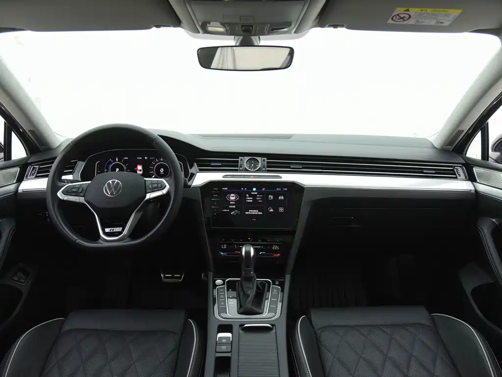 Volkswagen 迈腾 PHEV — миниатюра 6