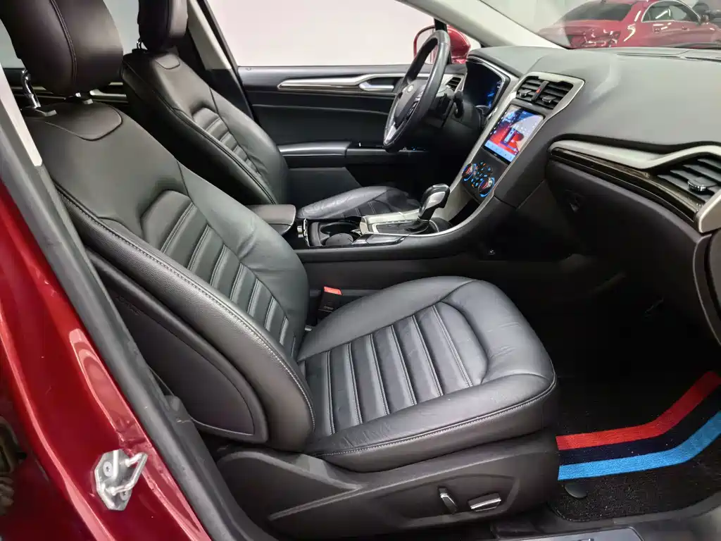 Ford Mondeo — миниатюра 17