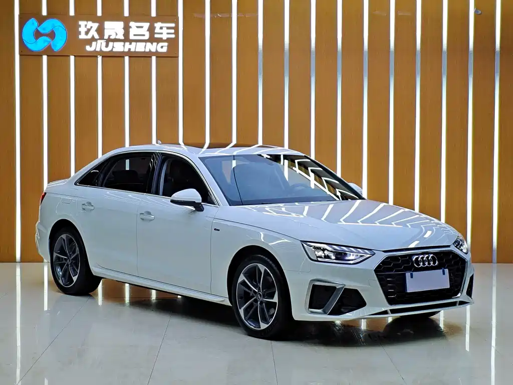 Audi A4L 2023 40 TFSI Fashion