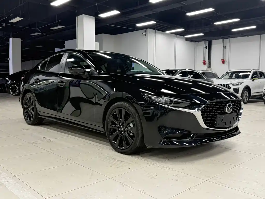 Mazda Mazda3 3 2022 2.0L AT