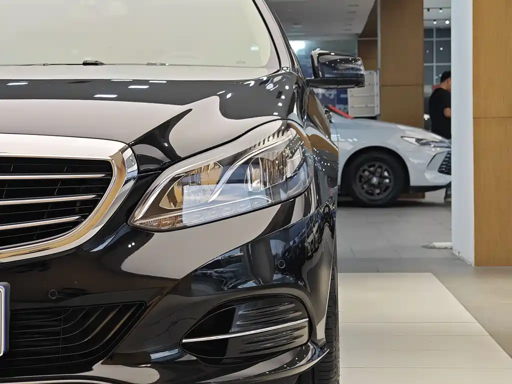 Mercedes-Benz E-Class E 2015 E 260 L