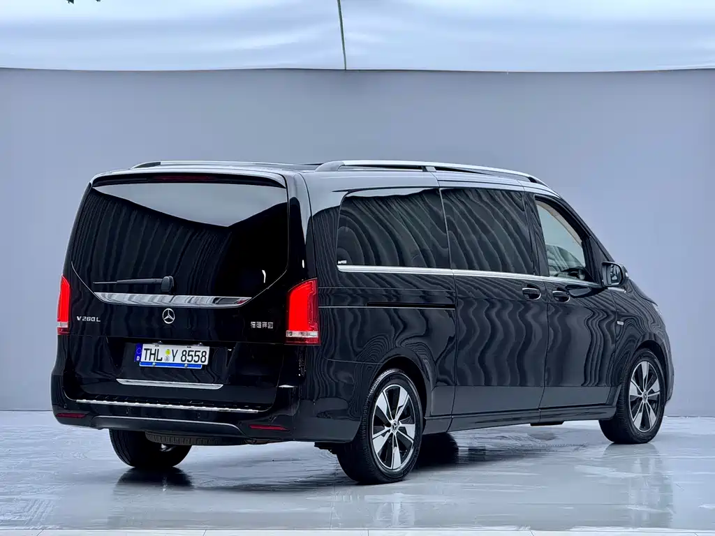 Mercedes-Benz V-Class V 2020 V 260 L Luxury