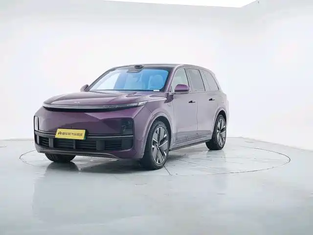 Li Auto Li L9 2025