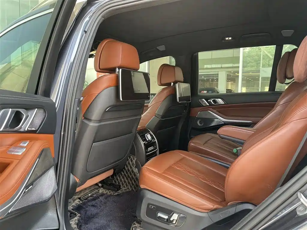 BMW X7 2020 xDrive40i Executive M Sport