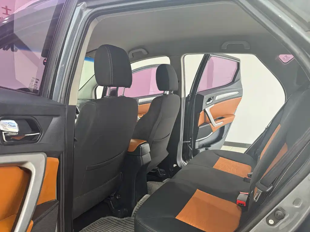 JAC S3 2014 1.5L MT Luxury