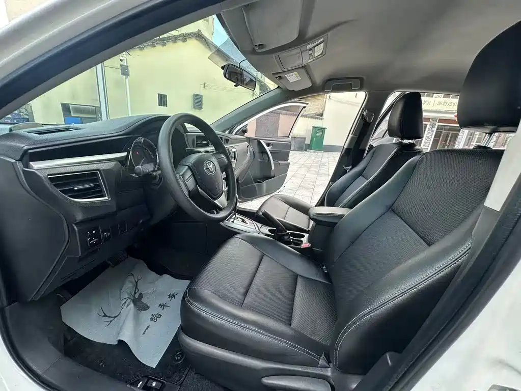 Toyota Corolla 2014 1.6L CVT GL