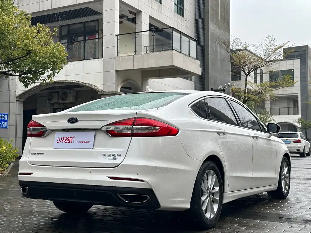 Ford Mondeo 2018 EcoBoost 180 Fashion VI