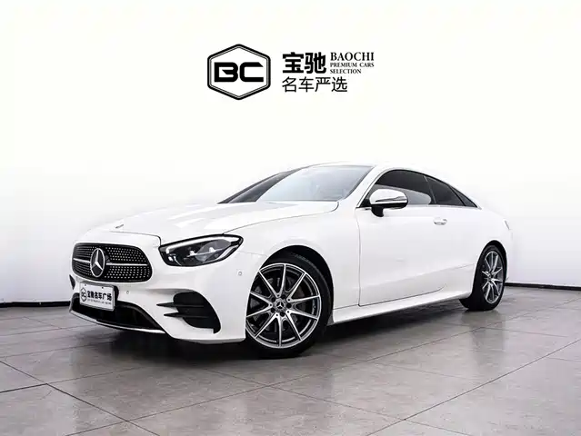 MERCEDES BENZ E CLASS