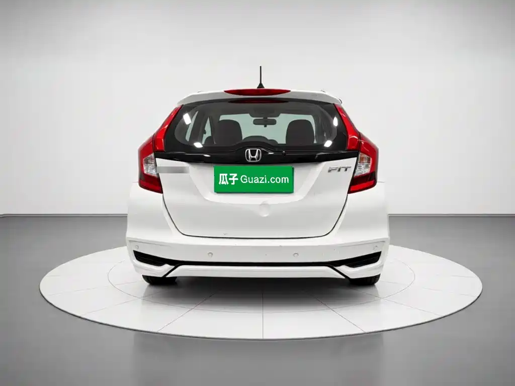 Honda Fit — миниатюра 5