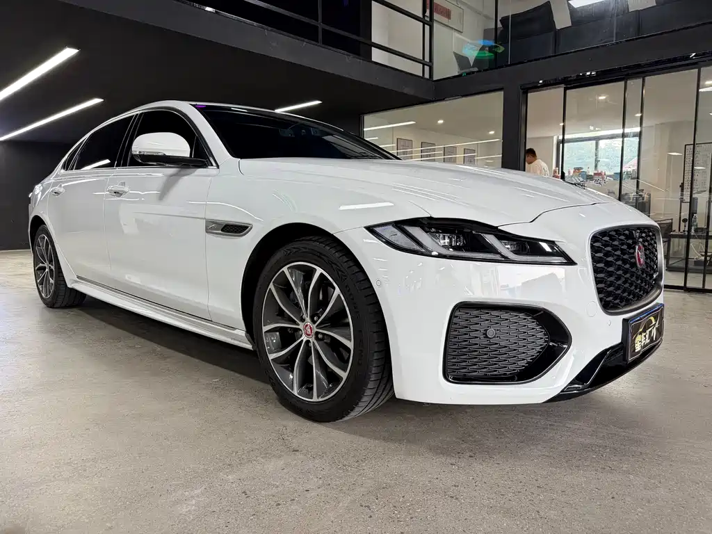 Jaguar XFL 2022 XFL 2.0T P250 Elite Sport