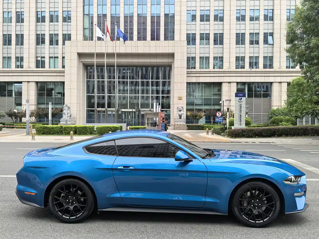 Ford Mustang 2021 2.3T EcoBoost