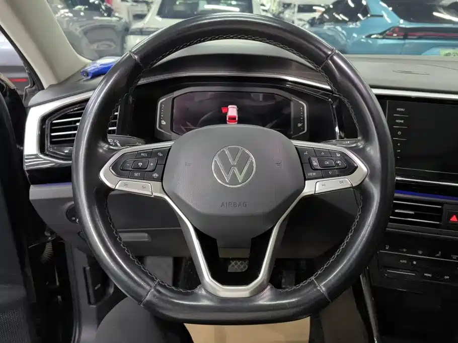 Volkswagen 探岳 GTE — миниатюра 15