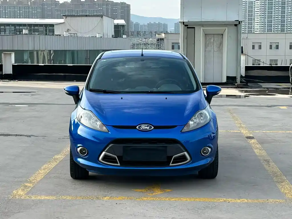 Ford Fiesta 2009 1.5L AT Sport