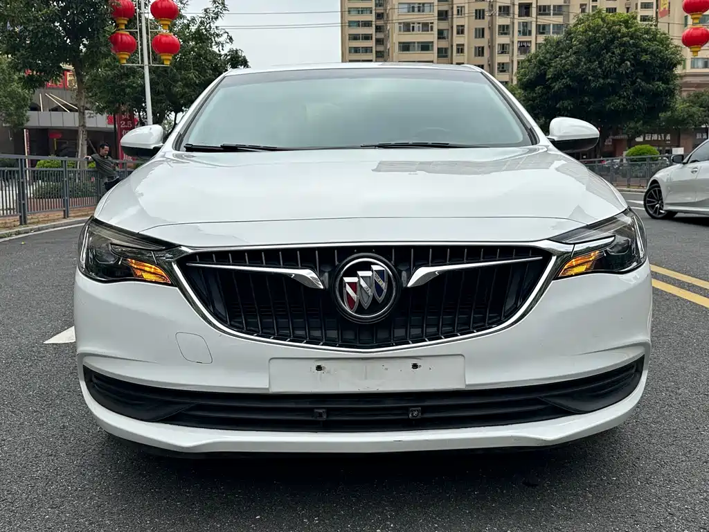 Buick Excelle — миниатюра 2