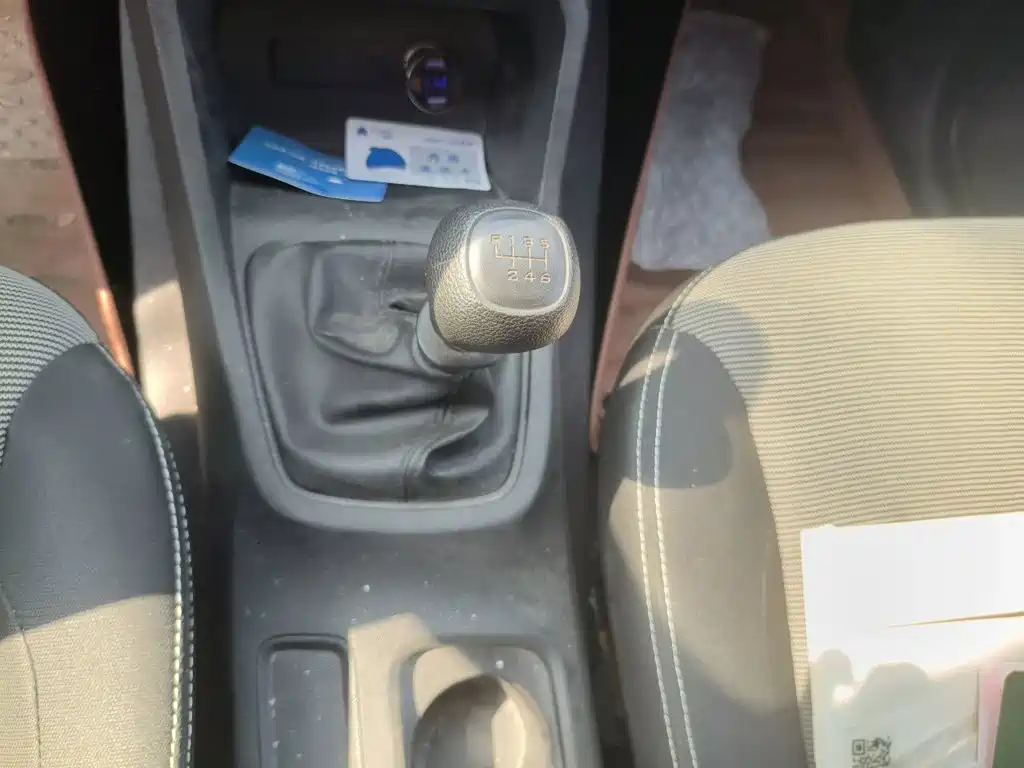Wuling Hongguang — миниатюра 10