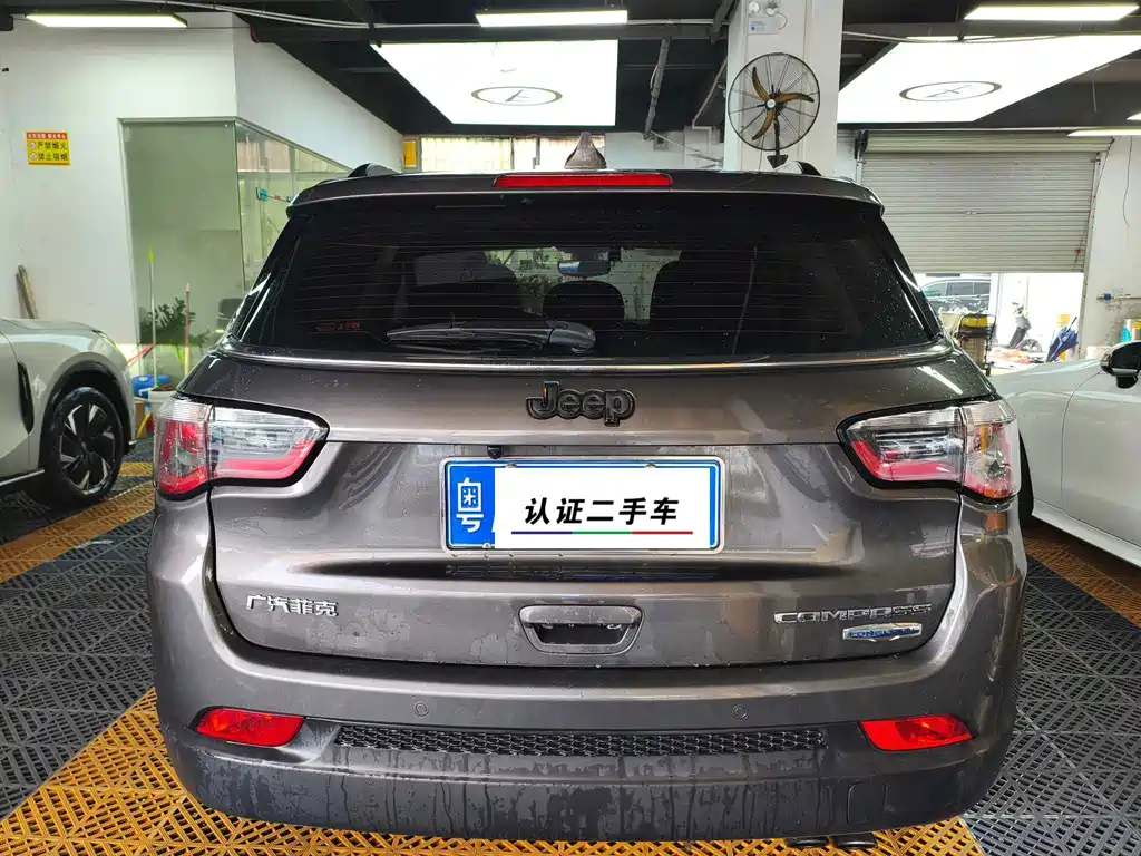 Jeep Compass — миниатюра 2