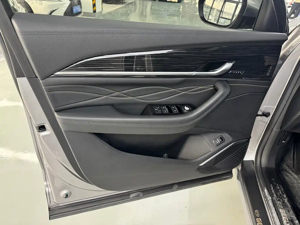 Geely Xingyue L — миниатюра 4