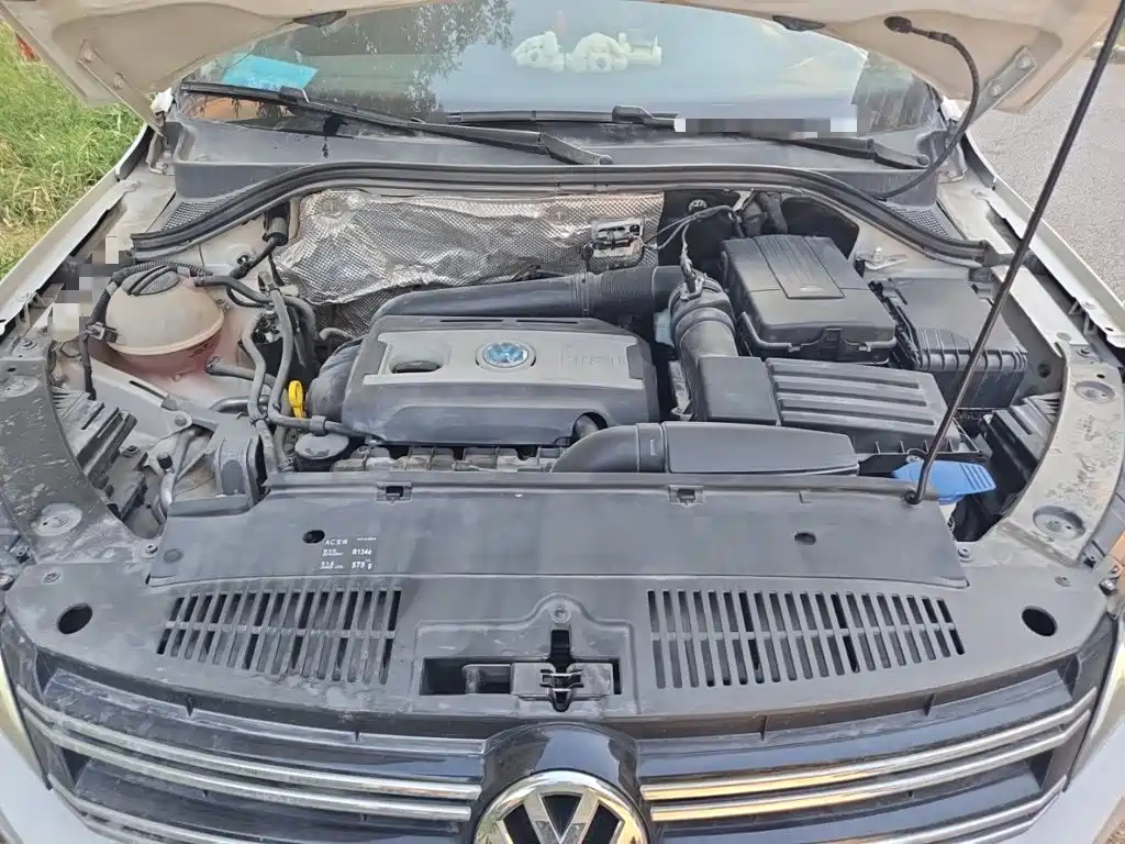 Volkswagen Tiguan — миниатюра 20