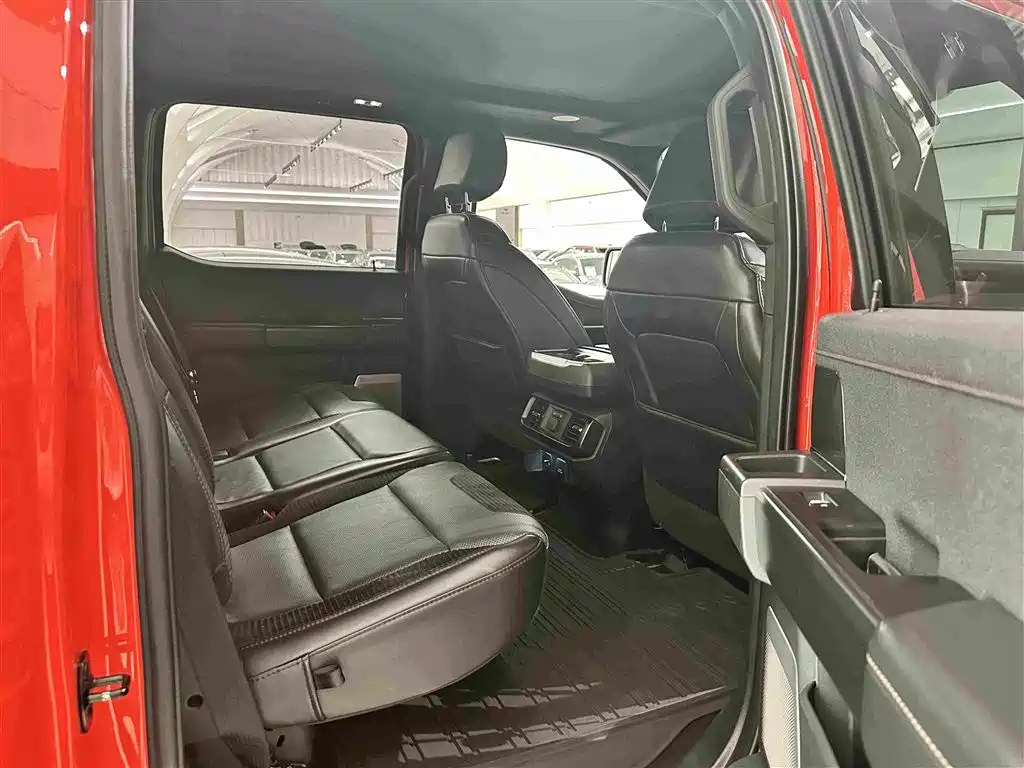 Ford F-150 Raptor — миниатюра 15