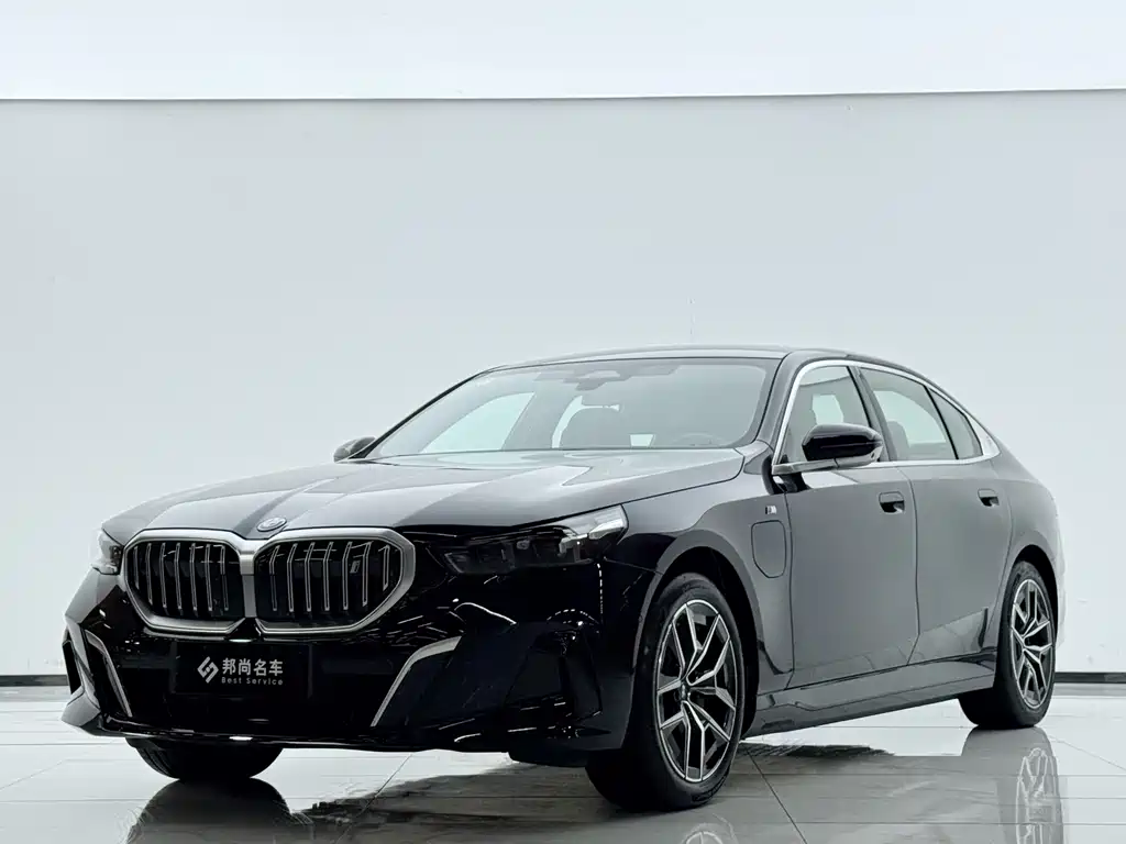 BMW i5 2025