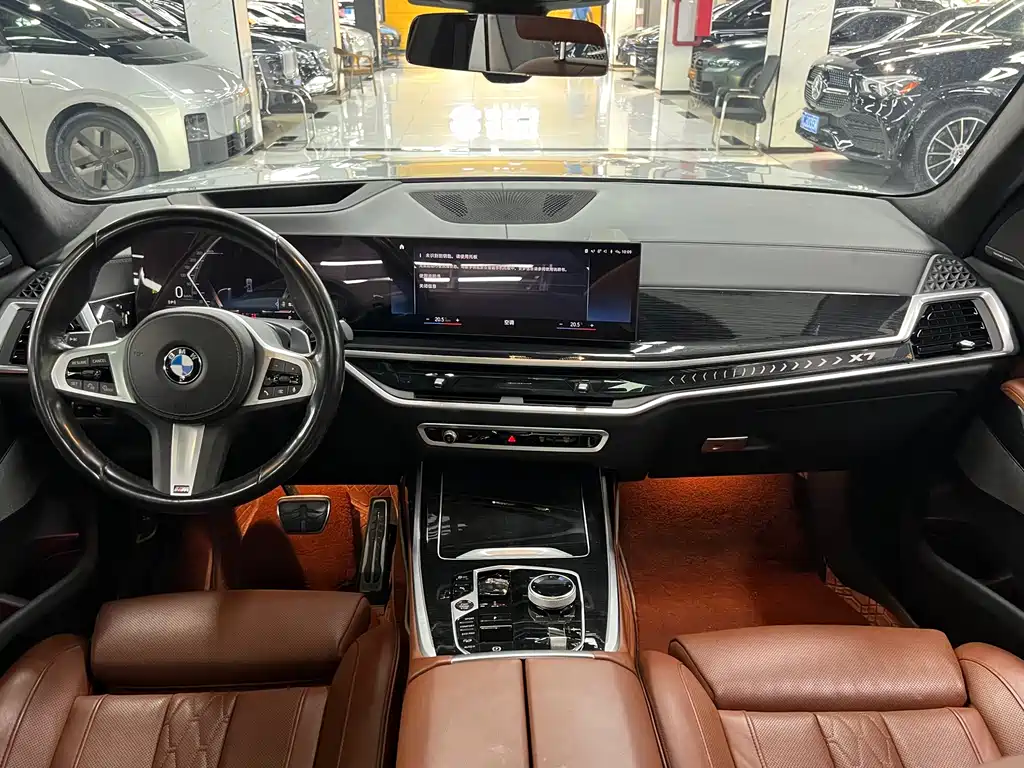 BMW X7 — миниатюра 6