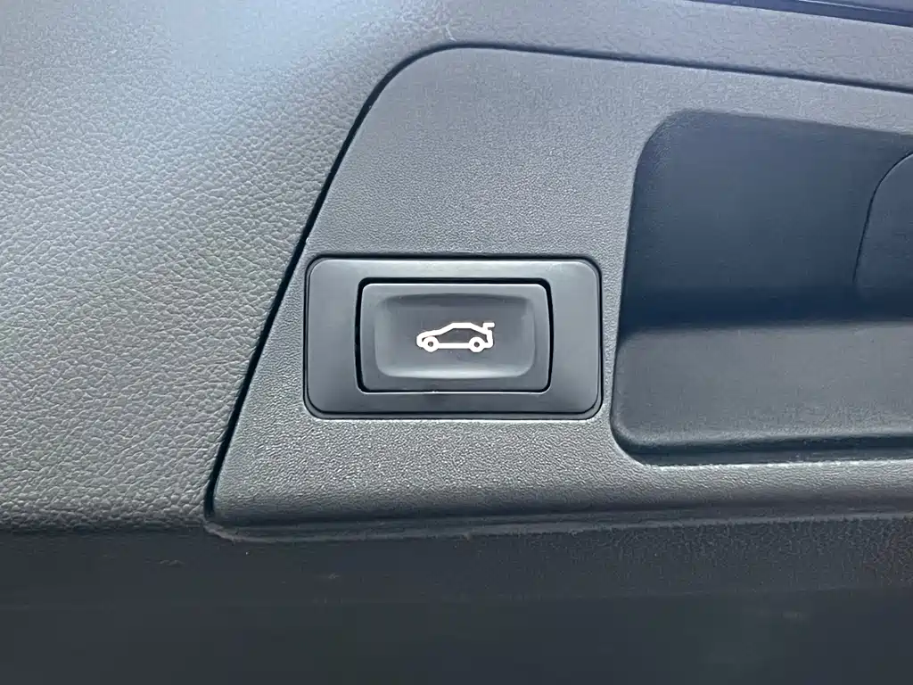 Buick Envision Plus — миниатюра 12