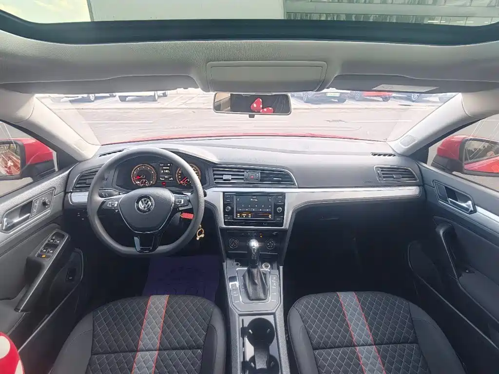 Volkswagen Lamando — миниатюра 5