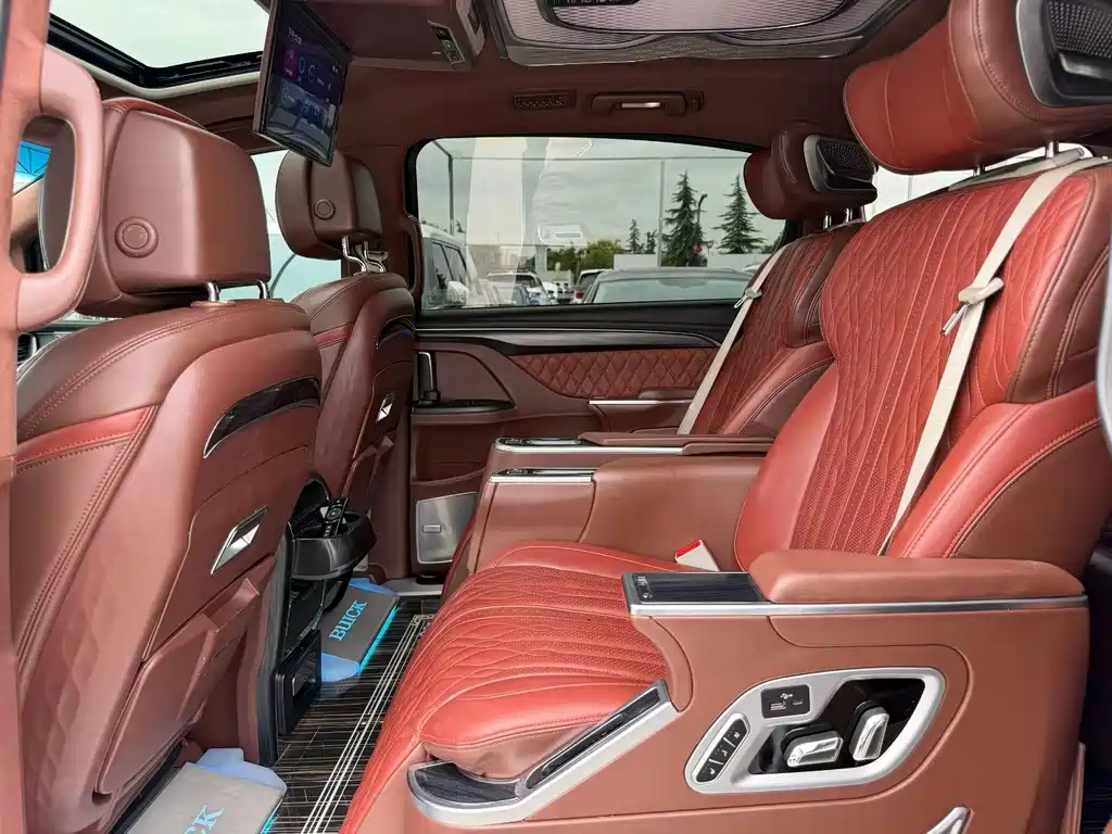 Buick GL8 — миниатюра 4