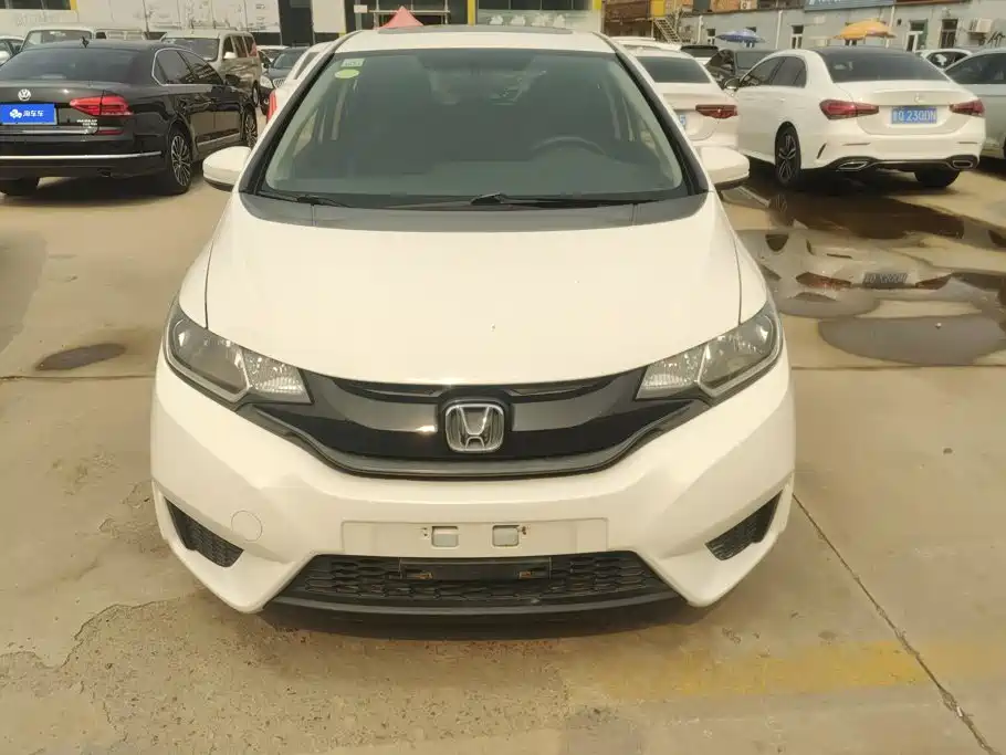 Honda Fit 2016 1.5L LXS CVT Comfort