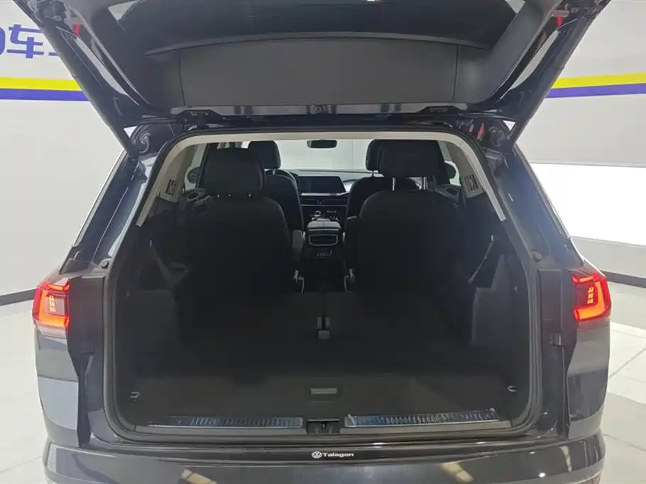 Volkswagen Viloran 2021 330TSI Luxury
