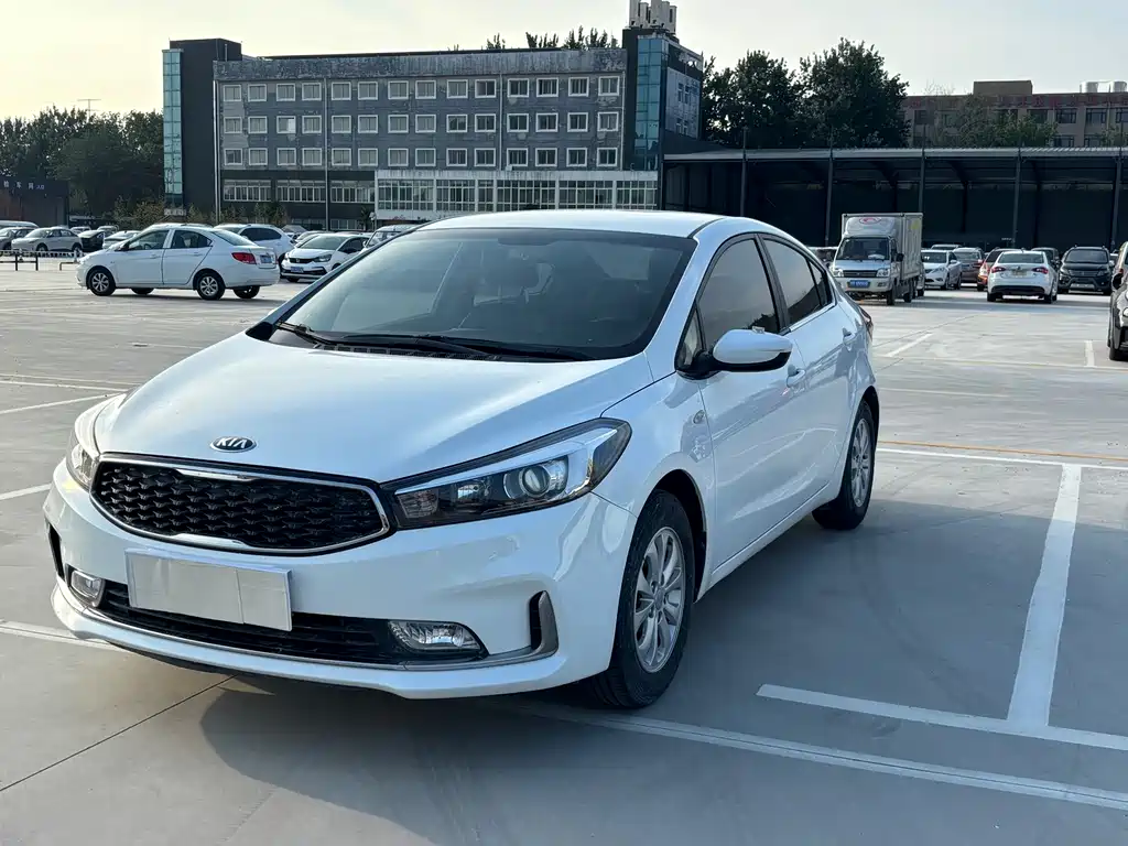 Kia K3 2016 1.6L MT GL
