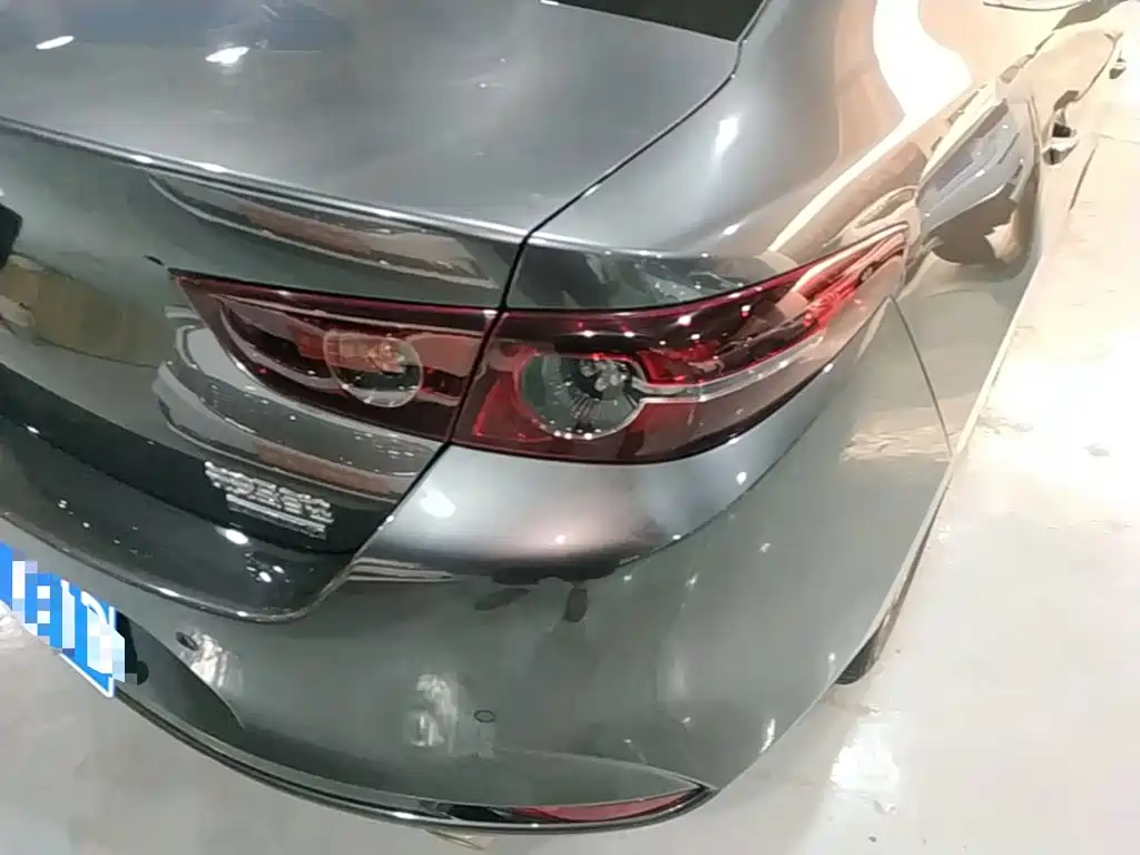Mazda Mazda3 3 2020 1.5L AT
