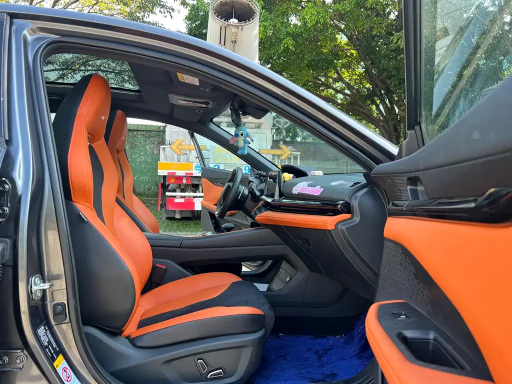 Changan UNI-V — миниатюра 4