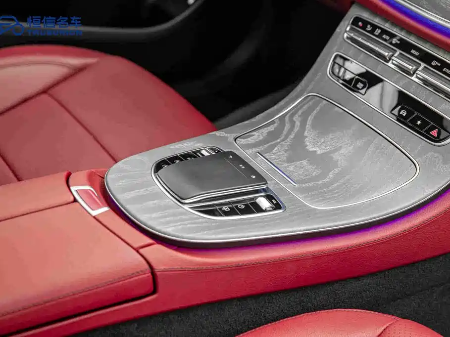 Mercedes-Benz E-Class — миниатюра 19