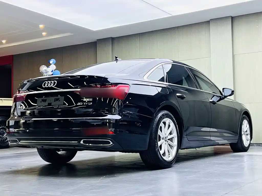 Audi A6L — миниатюра 6