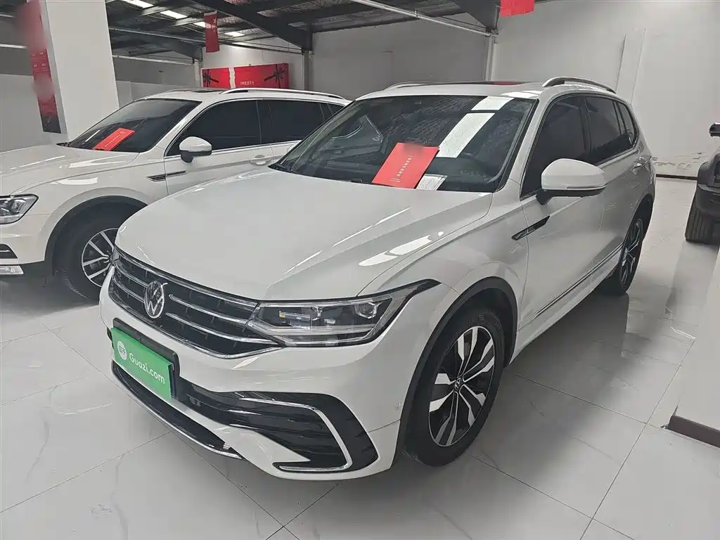 Volkswagen Tiguan L 2023