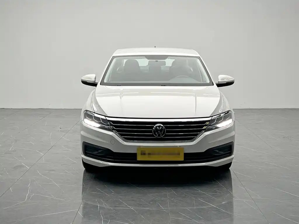 Volkswagen Lavida — миниатюра 2