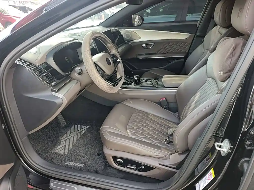 BYD Han — миниатюра 15