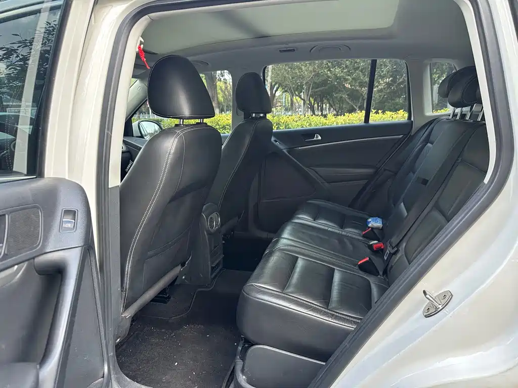 Volkswagen Tiguan — миниатюра 15