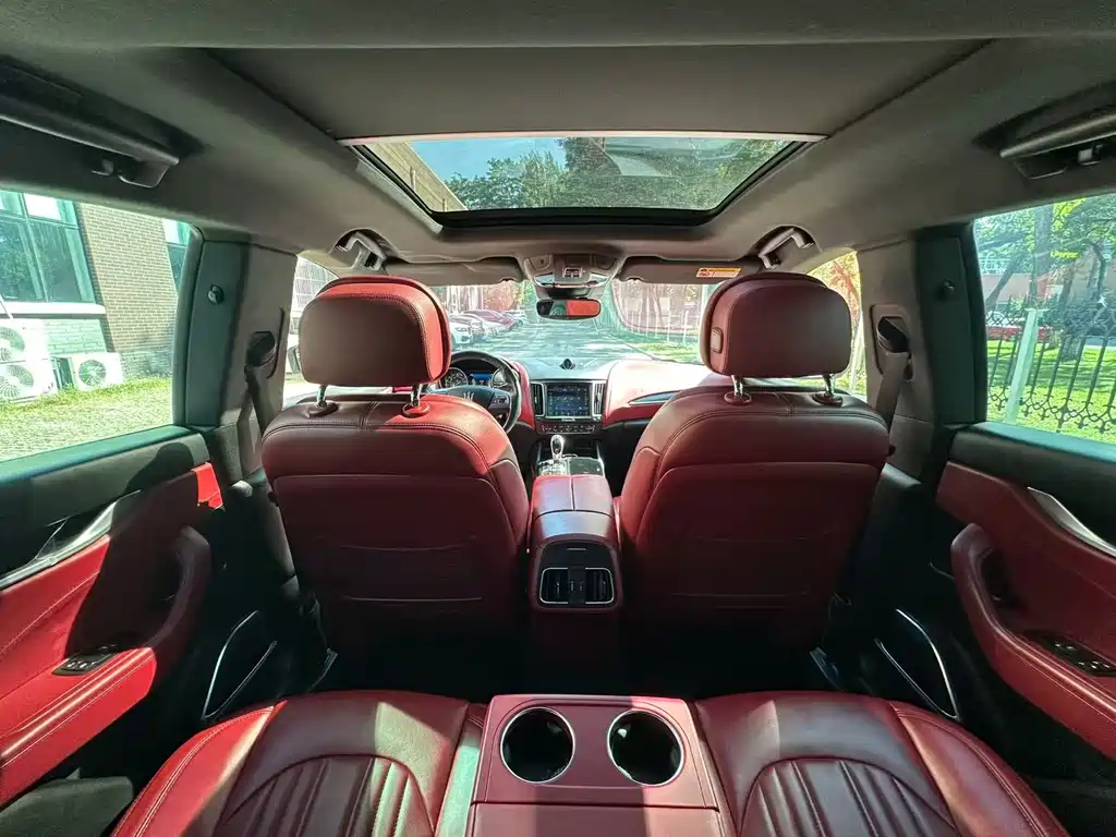 Maserati Levante — миниатюра 22